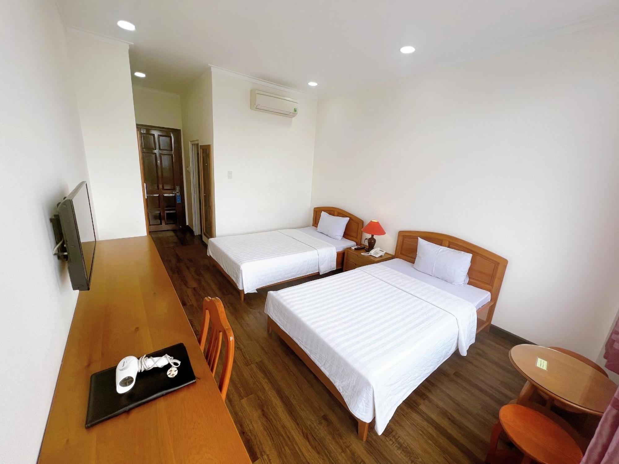 Khach San Binh Minh Hotel Phan Thiết Buitenkant foto