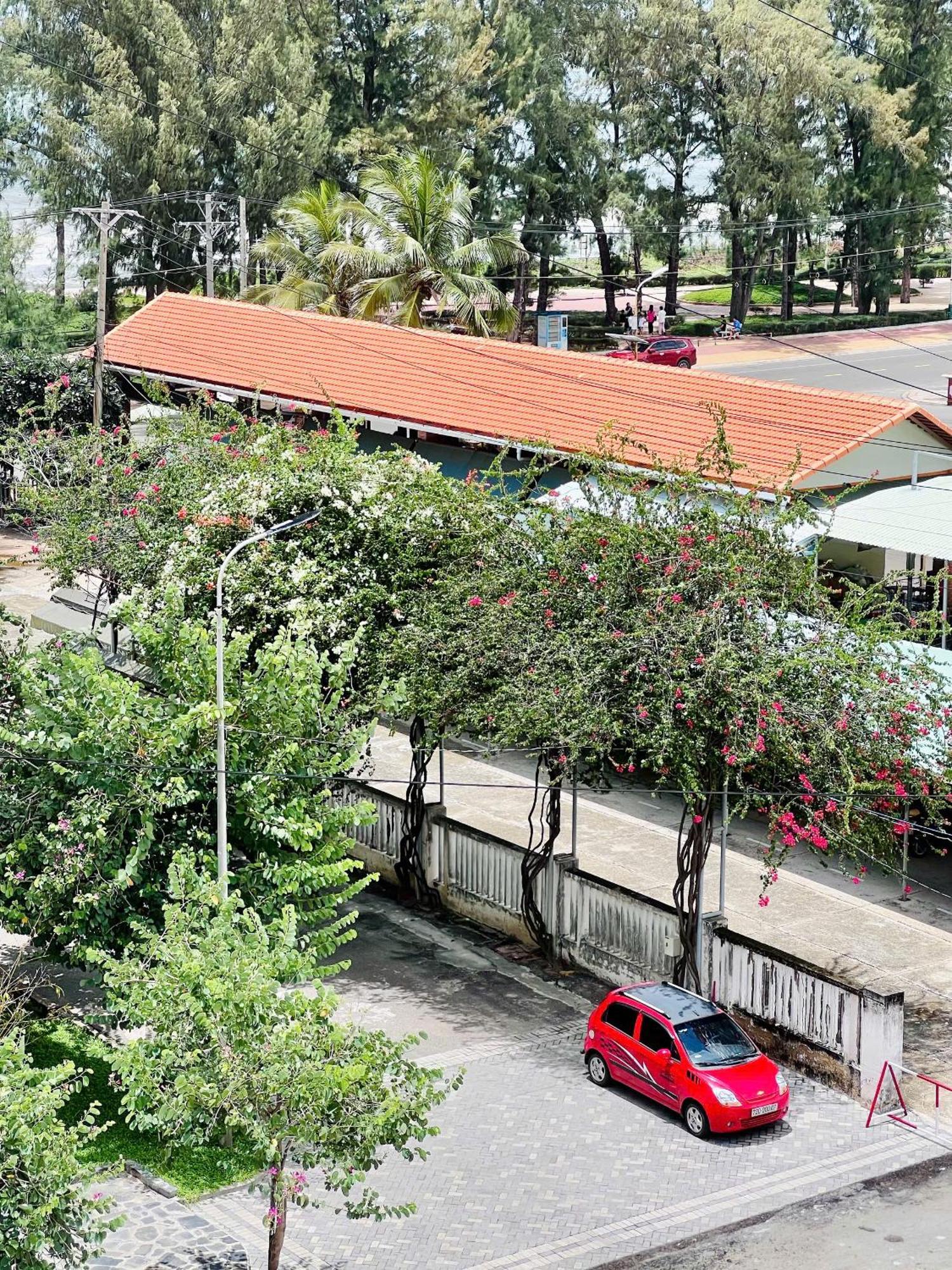 Khach San Binh Minh Hotel Phan Thiết Buitenkant foto