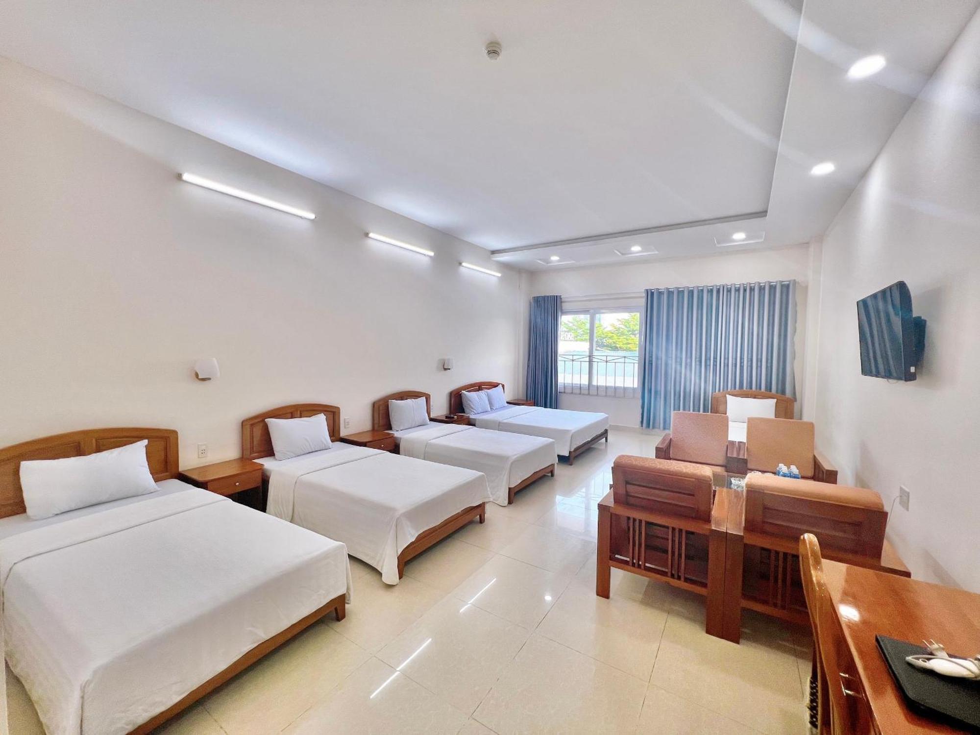 Khach San Binh Minh Hotel Phan Thiết Buitenkant foto