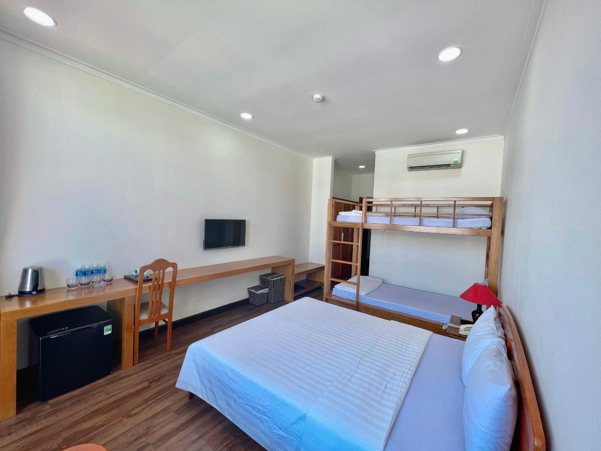 Khach San Binh Minh Hotel Phan Thiết Buitenkant foto