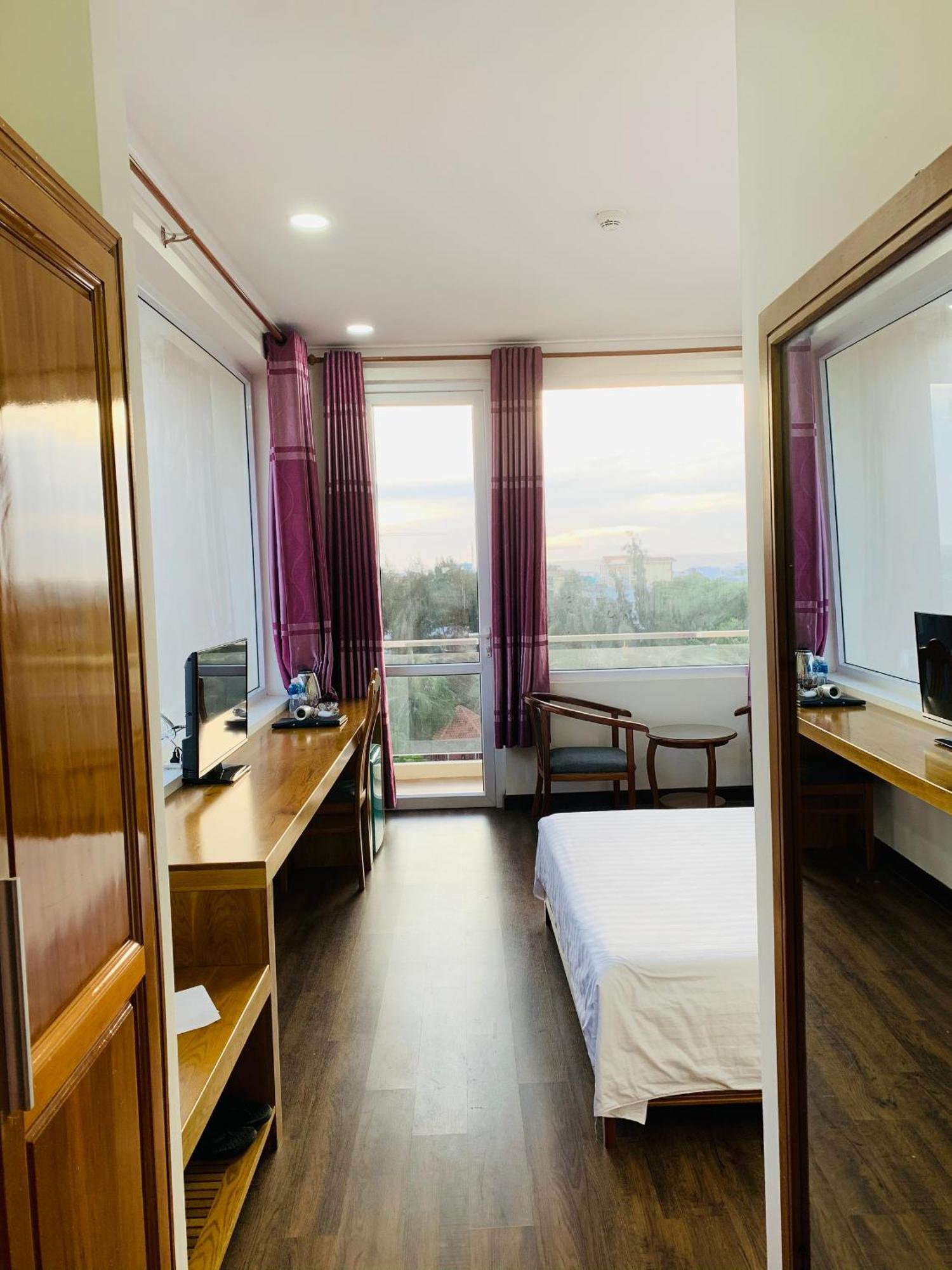Khach San Binh Minh Hotel Phan Thiết Buitenkant foto