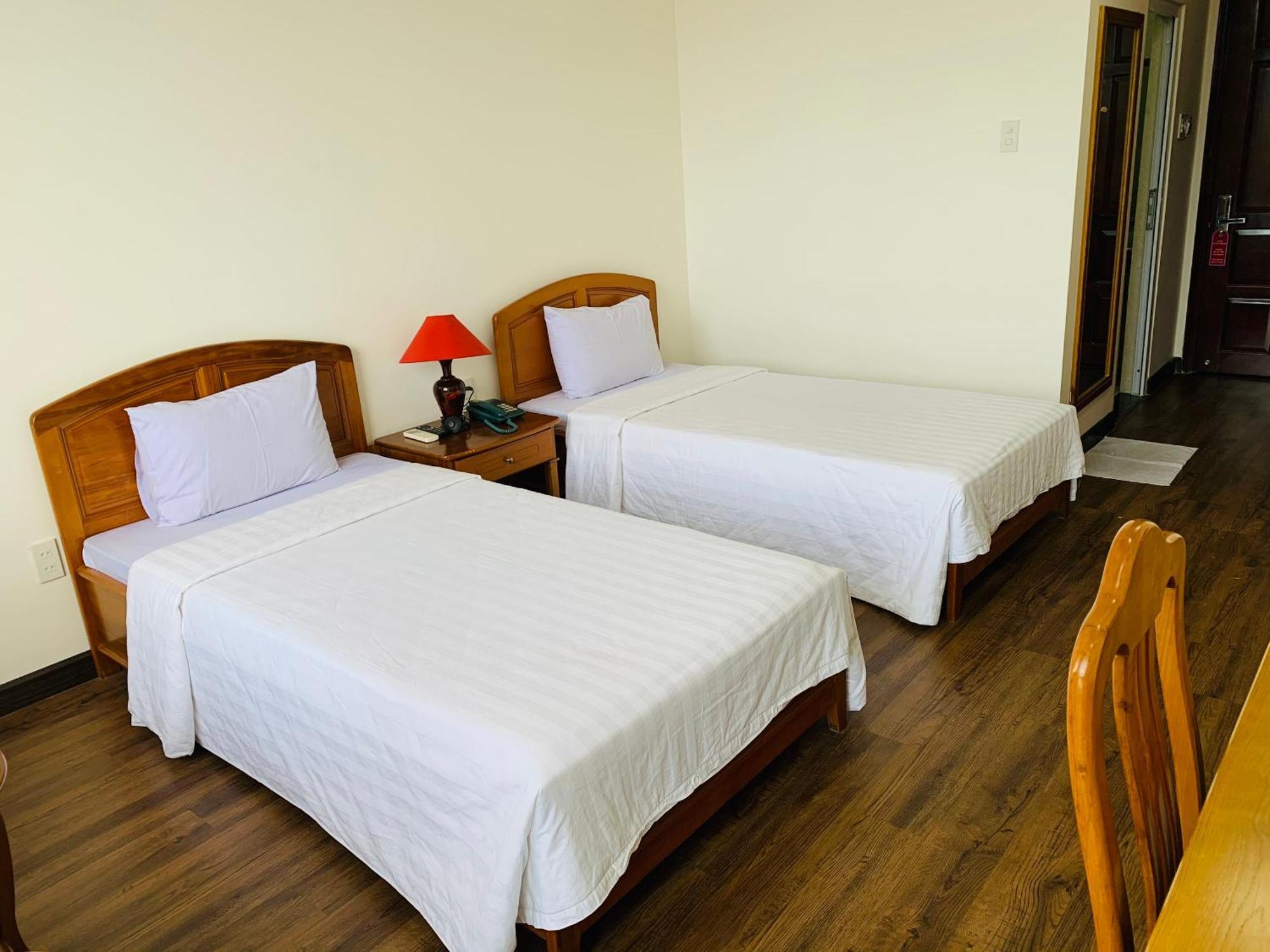 Khach San Binh Minh Hotel Phan Thiết Buitenkant foto