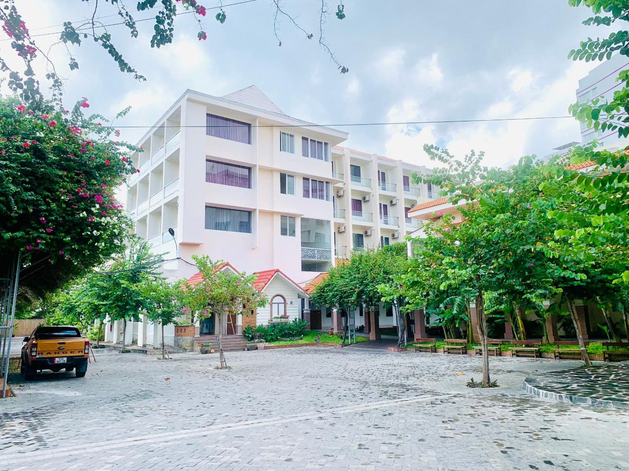 Khach San Binh Minh Hotel Phan Thiết Buitenkant foto