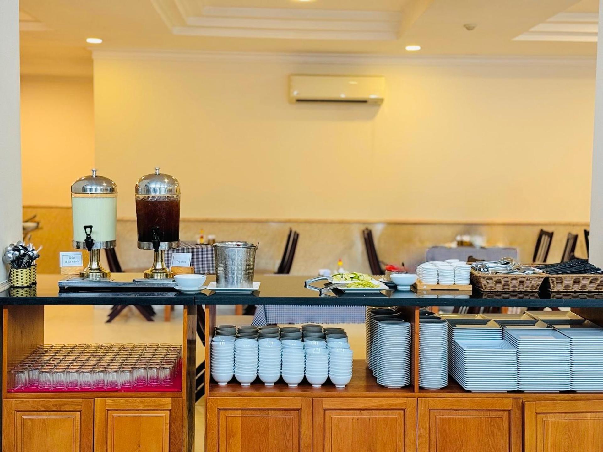 Khach San Binh Minh Hotel Phan Thiết Buitenkant foto
